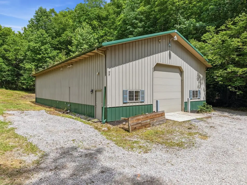 1639 Eucalyptus Dr, Byrdstown, TN 38549 - #1