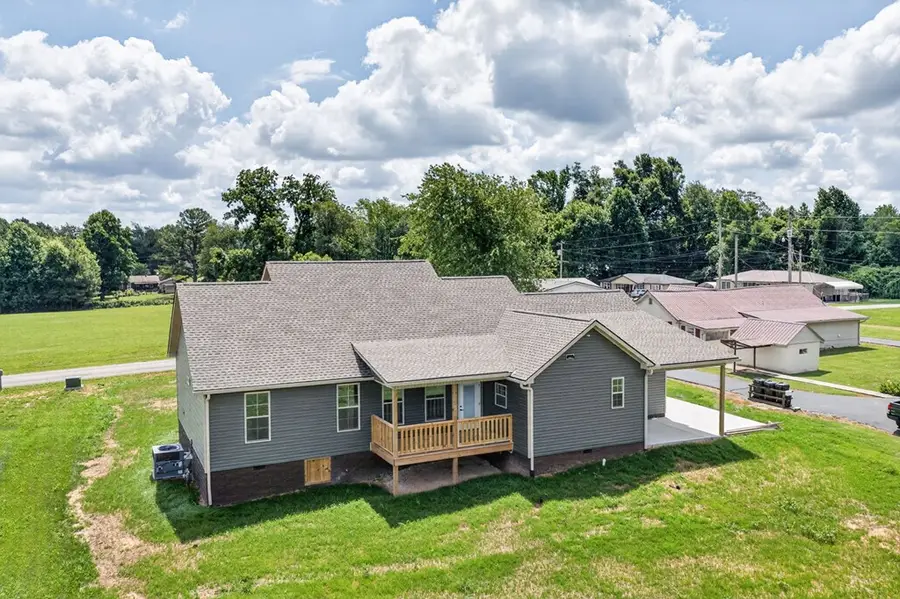 2340 Bowser Rd, Cookeville, TN 38506 - #3