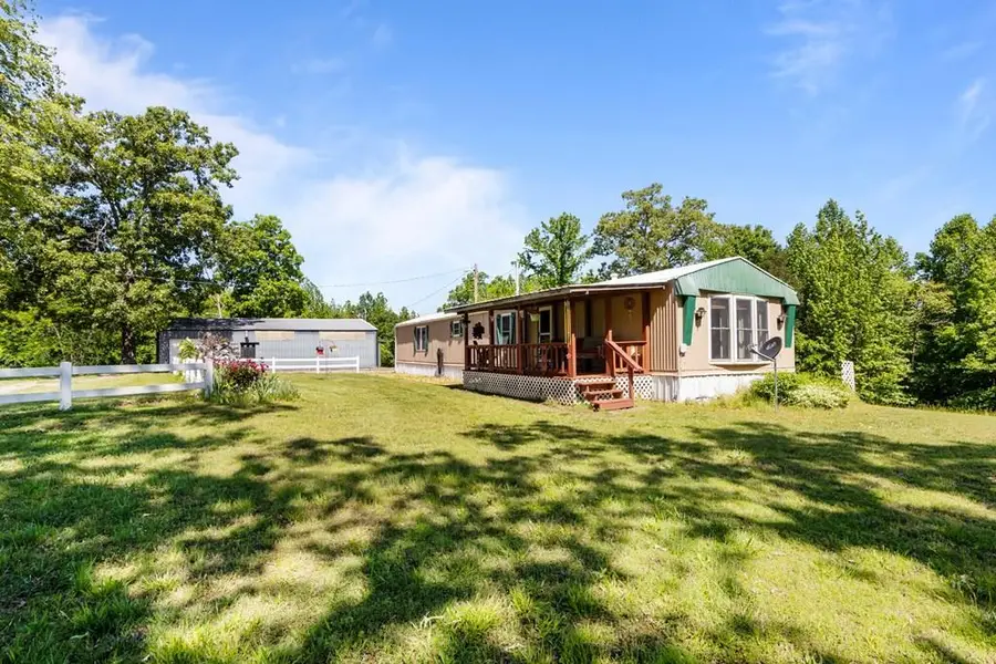 3310 Shiloh Church Rd, Camden, TN 38320 - #2