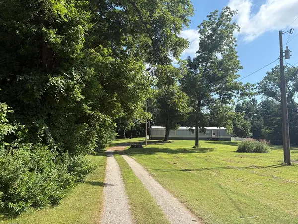 310 Sunset Dr., SPARTA, TN 38583