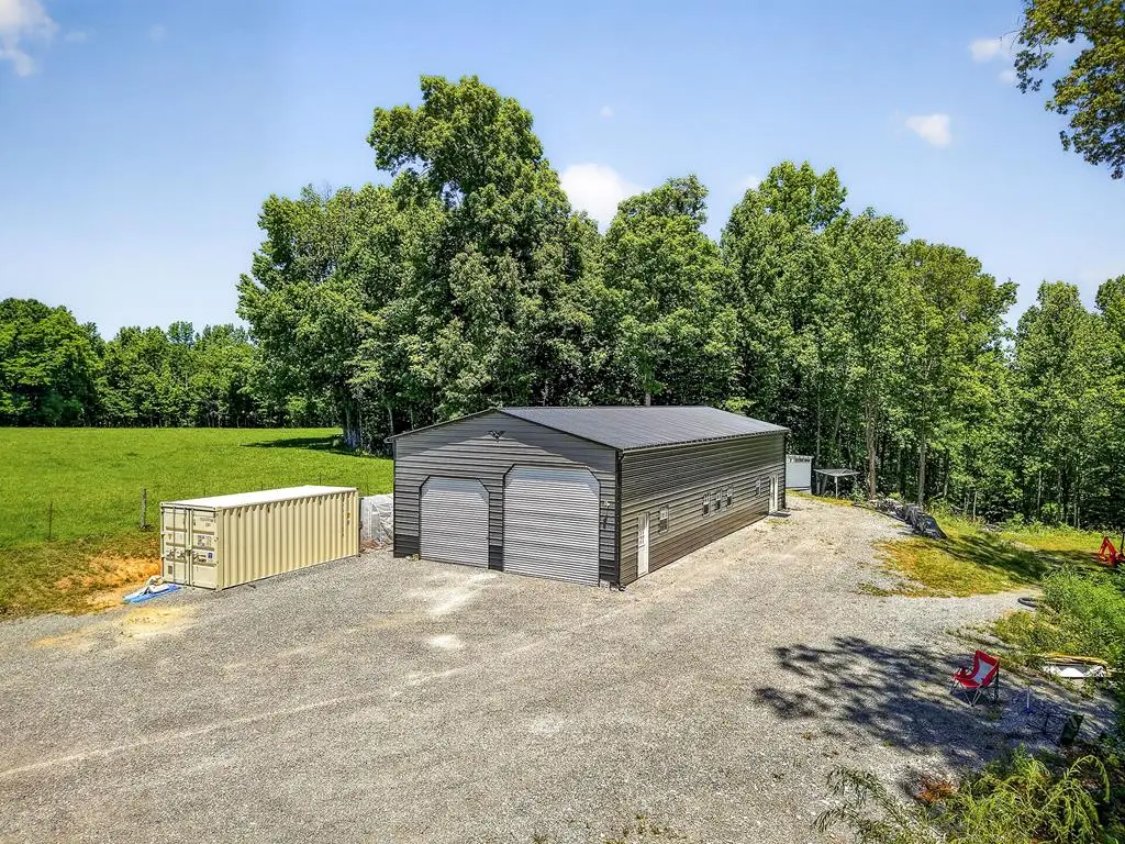 359 Allen Sells Ln, Alpine, TN 38543 - #1