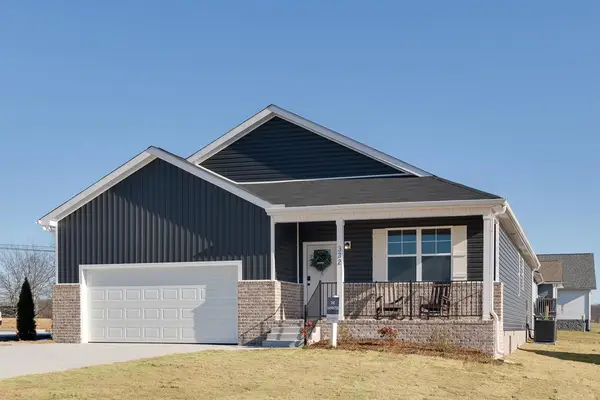 11 Stoneview Drive, CROSSVILLE, TN 37367