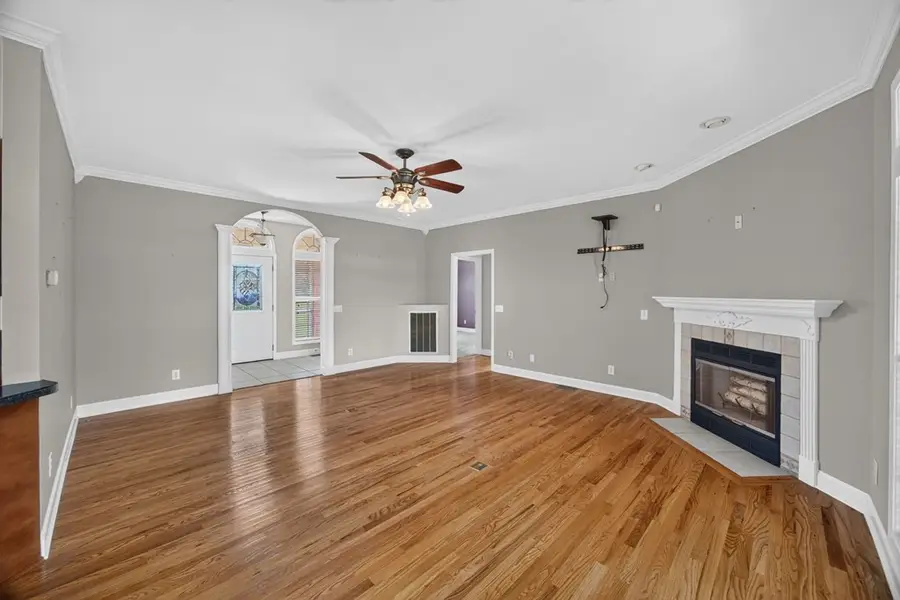 198 Imperial Dr, Sparta, TN 38583 - #3