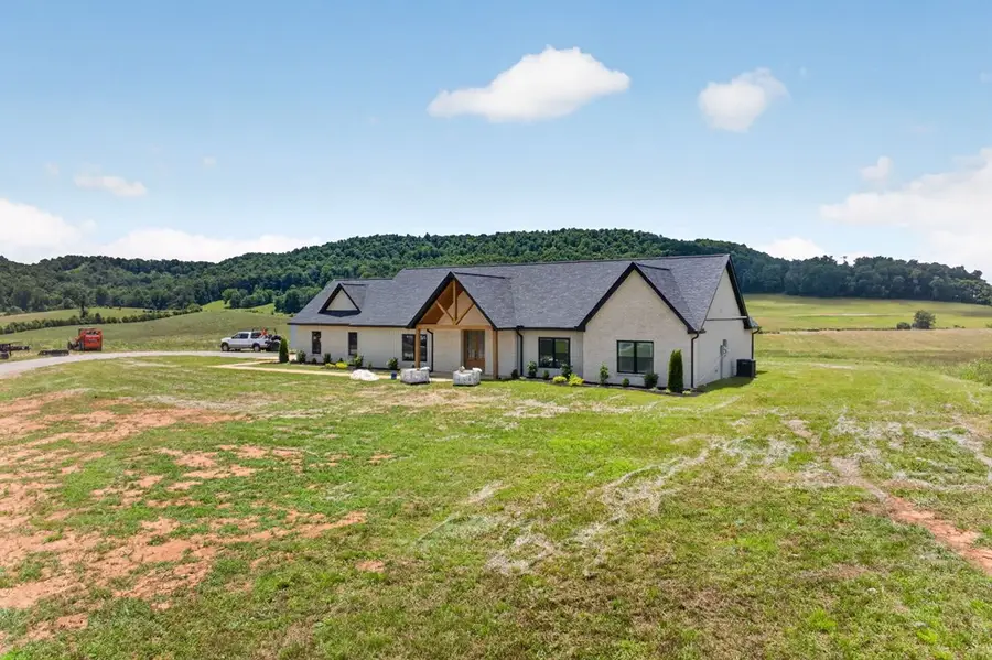 4169 Gum Springs Mountain Rd, Sparta, TN 38583 - #3