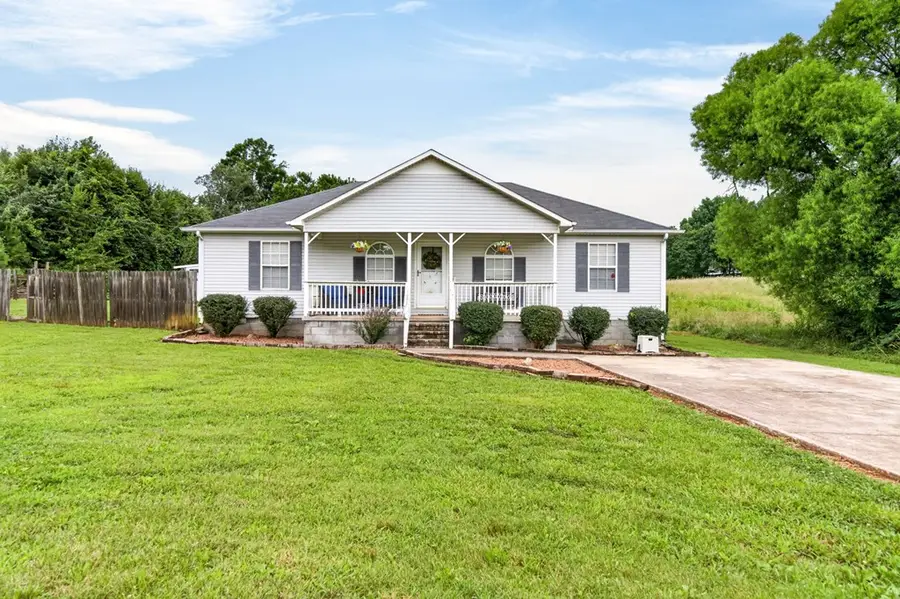 463 Hennessee Ave, Morrison, TN 37357 - #2