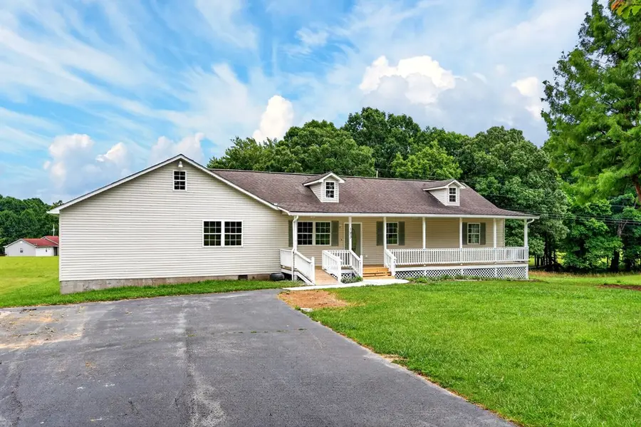 123 Fields Garrett Rd, Crossville, TN 38572 - #2