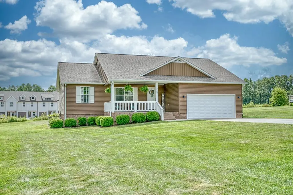 320 Valley Pointe Dr, Baxter, TN 38544 - #1