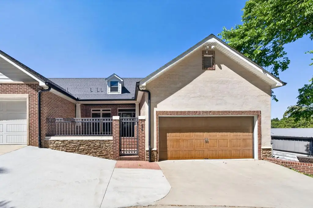 96 N Maple Ave, Cookeville, TN 38506 - #1