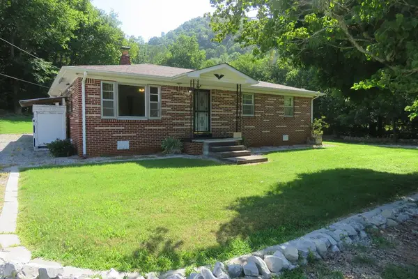 1757 Wet Mill Creek Road, Celina, TN 38551