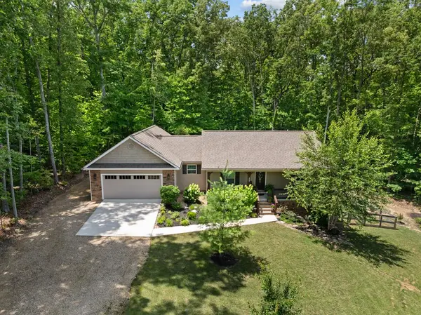 4117 Chica Rd, CROSSVILLE, TN 38572