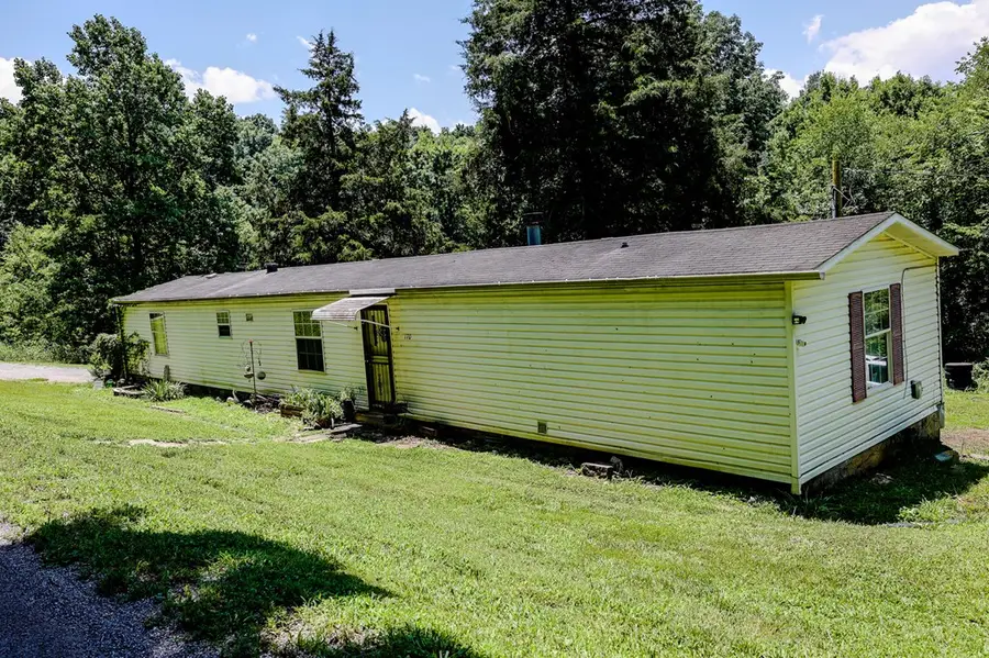 170 Coys Cove Ln, Gainesboro, TN 38562 - #2