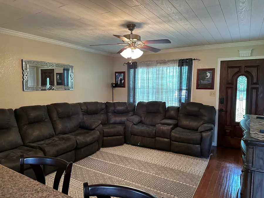 415 Moore Rd, Cookeville, TN 38506-8226 - #2