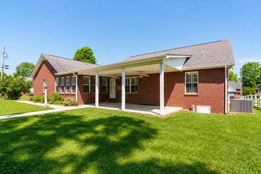 372 Brookside Dr., Algood, TN 38506 - #3