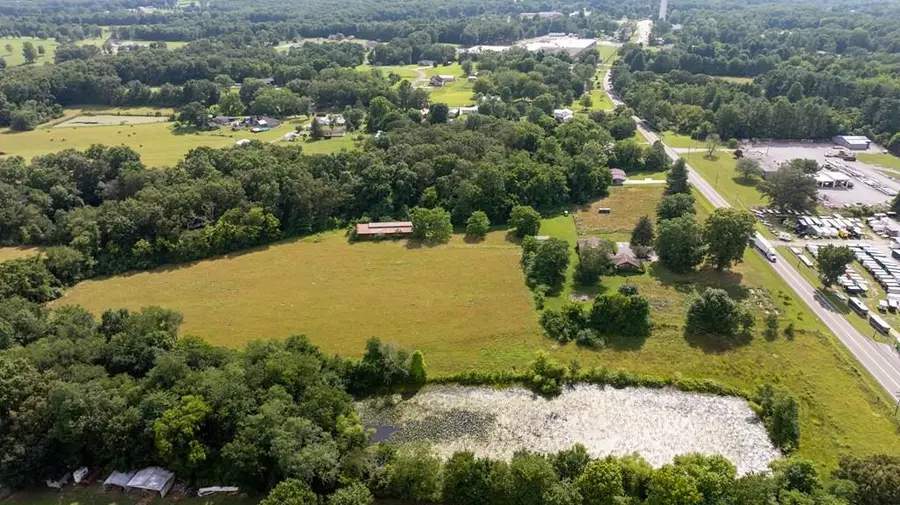 820 Highway 68, Crossville, TN 38555 - #3