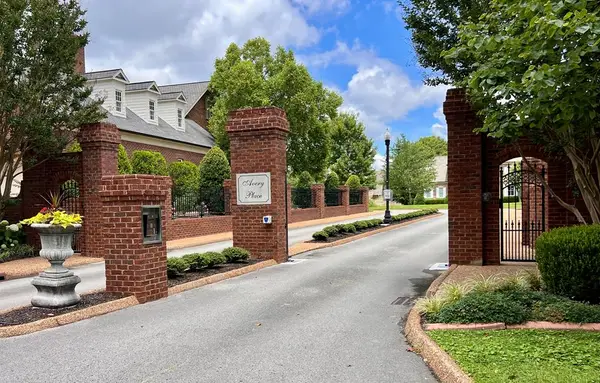 304 Avery Place, COOKEVILLE, TN 38501