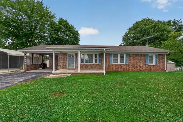 3035 Monterey Hwy, SPARTA, TN 38583