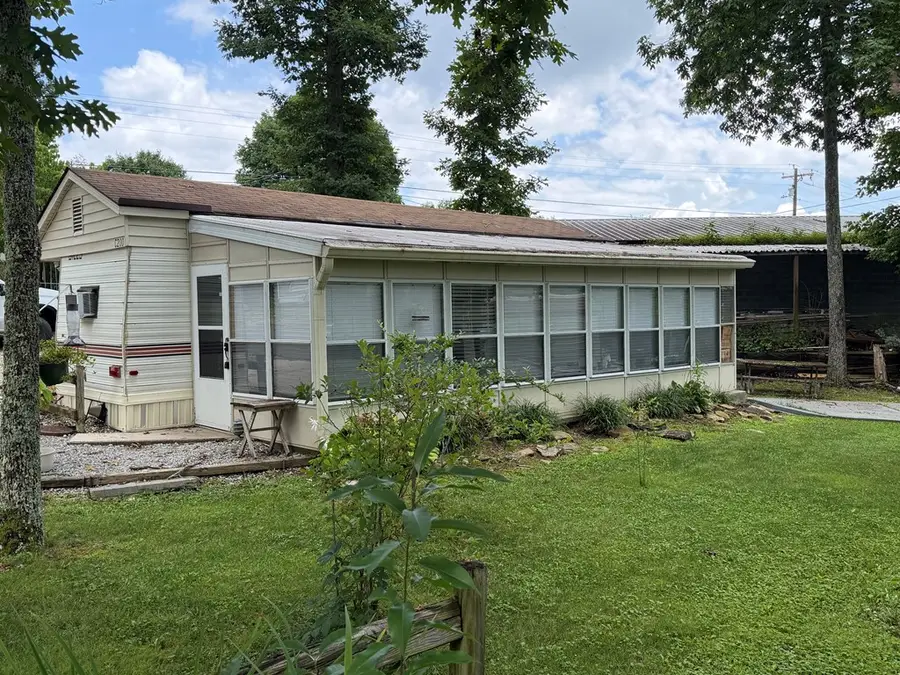 160 Apache Trl, Crossville, TN 38572 - #2