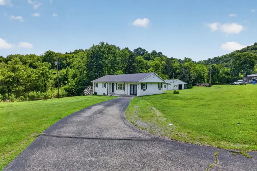 221 England Hollow Road, Gainesboro, TN 38562 - #2