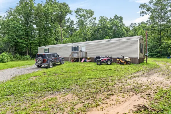 460 Jim Garrett Rd, MONTEREY, TN 38574-3859