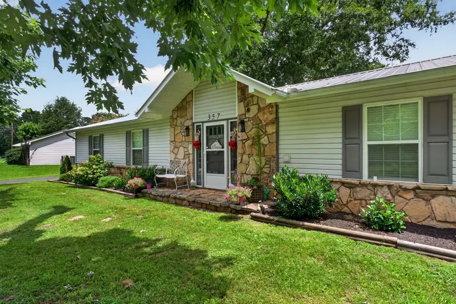 357 Old Qualls Rd, Cookeville, TN 38506 - #2