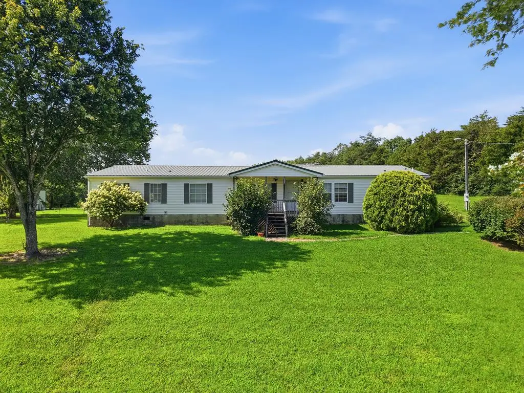 939 W Thomas Allen Rd, Cookeville, TN 38501 - #1