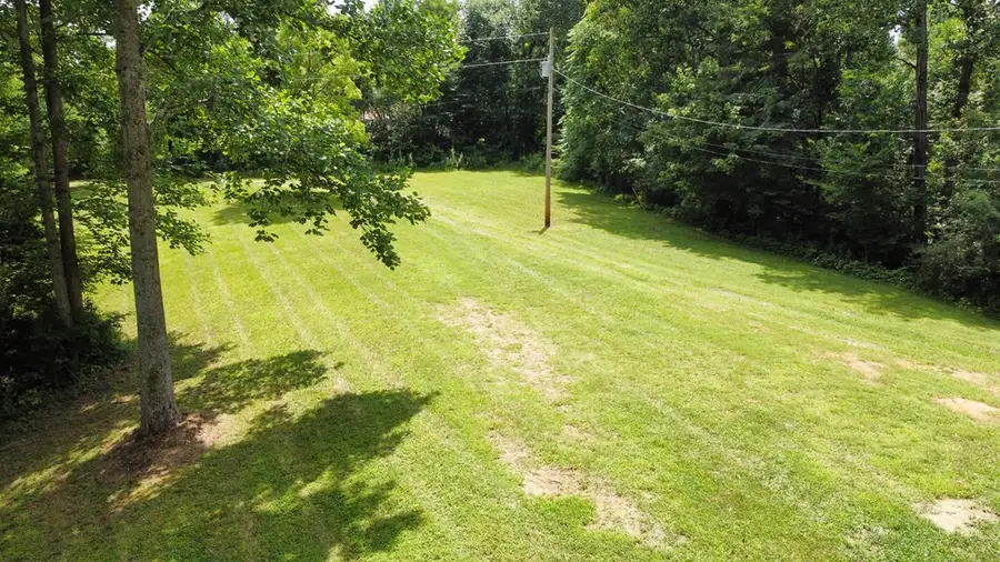 7060 Martin Creek Rd, Bloomington Springs, TN 38545 - #2