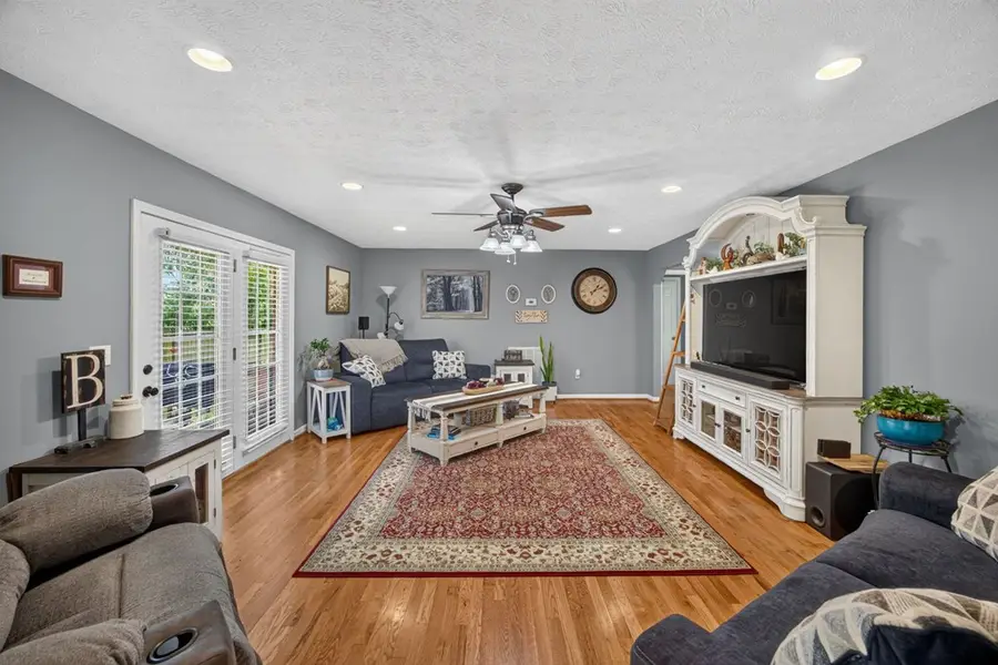 1005 Heathwood West Dr, Cookeville, TN 38506 - #3