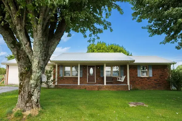 294 Little Falls St, Spencer, TN 38585