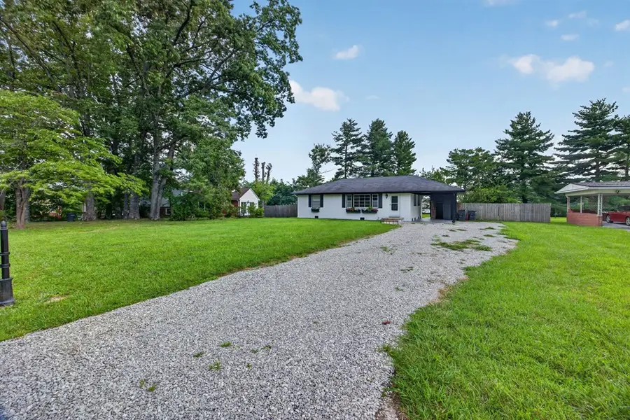 925 Glenwood Drive, Cookeville, TN 38501 - #2