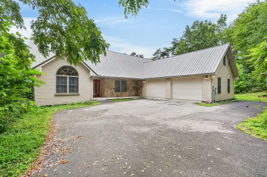50 Ross Place, Monterey, TN 38574 - #2