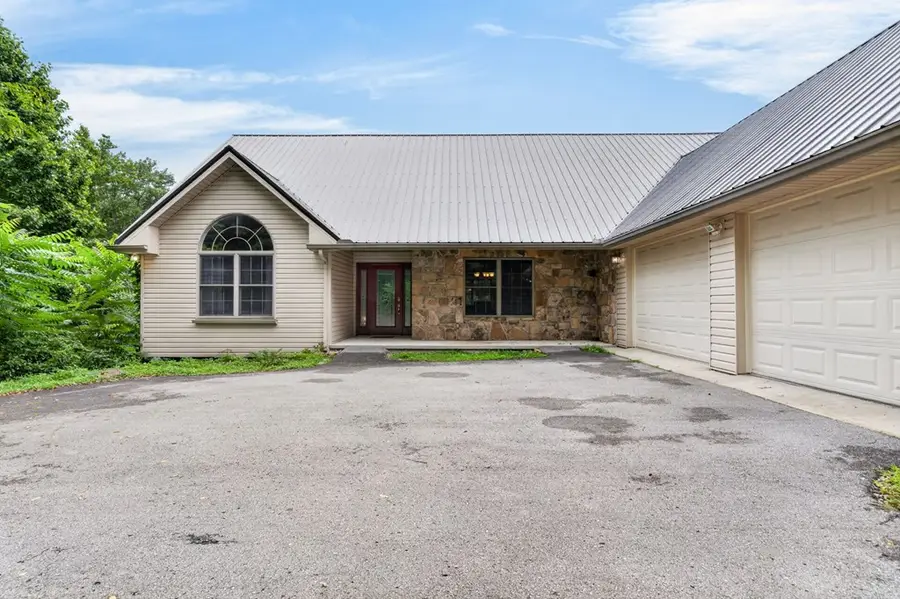 50 Ross Place, Monterey, TN 38574 - #3