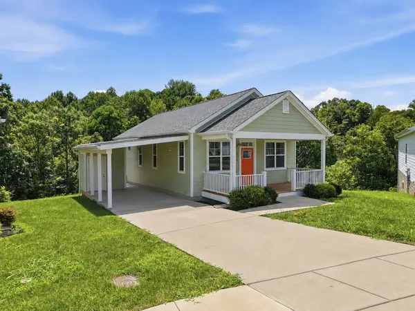 334 Hemlock Circle, COOKEVILLE, TN 38501