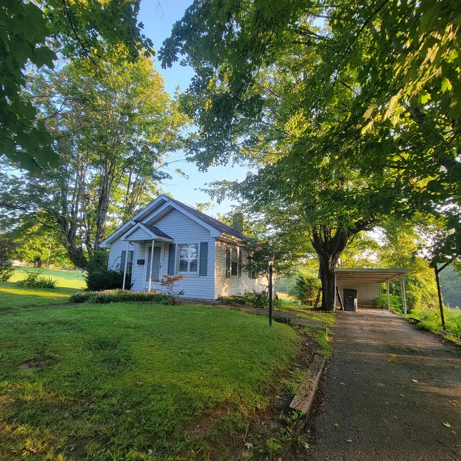 634 E 4th Street, Cookeville, TN 38501 - #2
