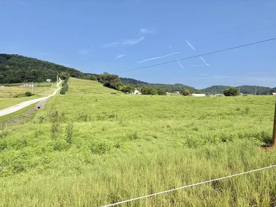 5.14 ACR Hickory Valley, Sparta, TN 38583 - #2