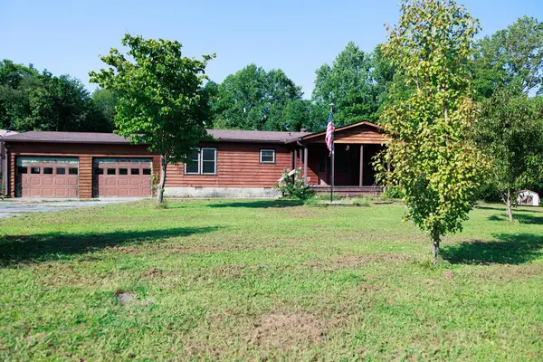 2290 Hilham Hwy, LIVINGSTON, TN 38570