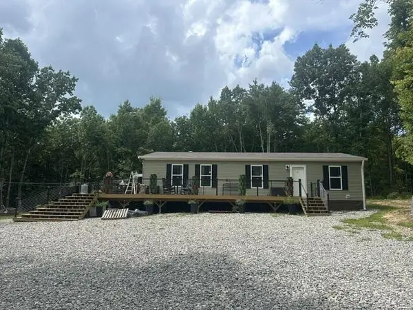 242 Hilltop Lane, WILDER, TN 38589