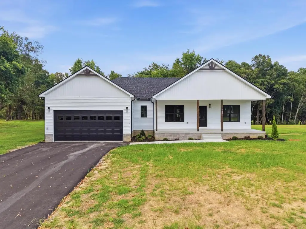7602 Old Smithville Hwy S, Sparta, TN 38583 - #1