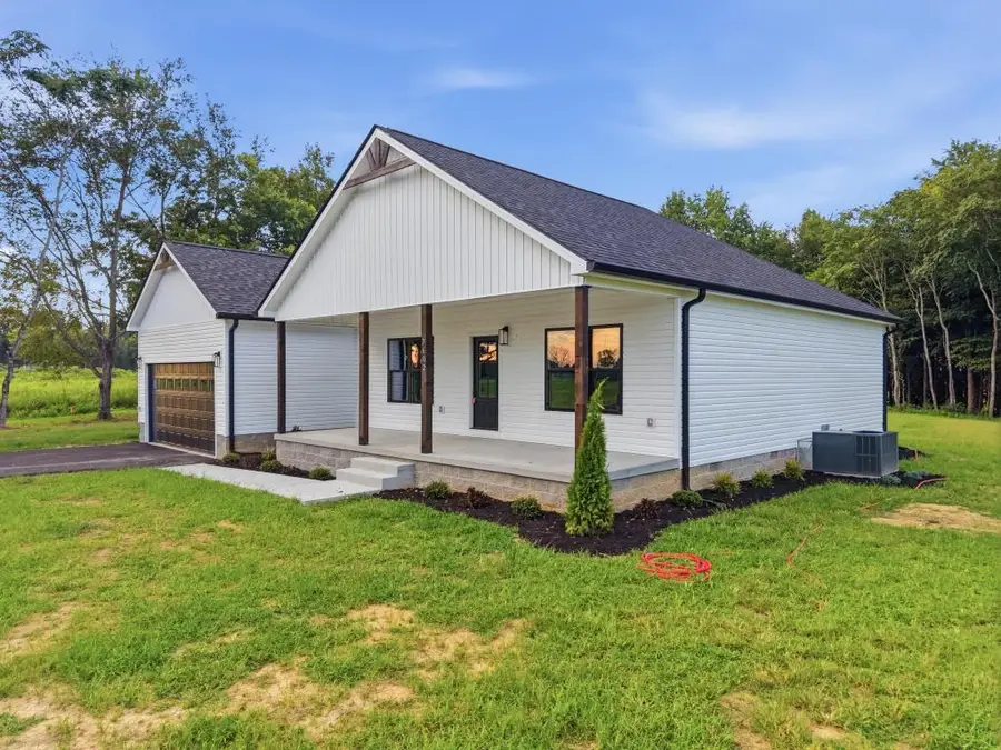 7602 Old Smithville Hwy S, Sparta, TN 38583 - #2