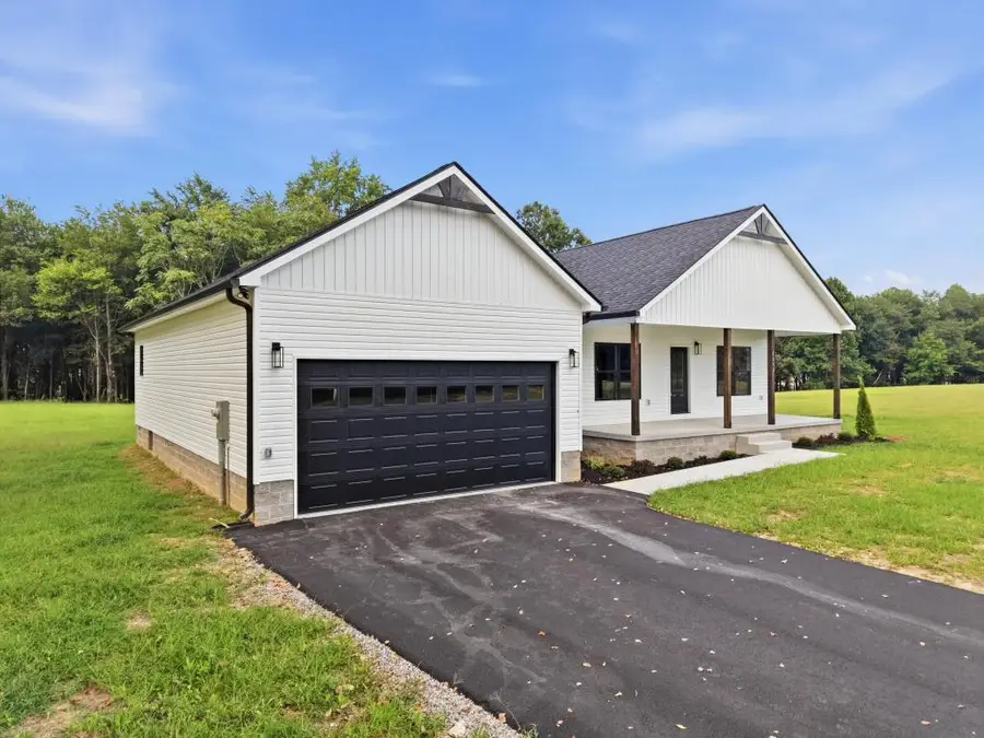 7602 Old Smithville Hwy S, Sparta, TN 38583 - #3