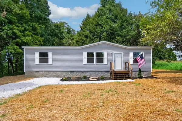 1498 Hensley Chapel Rd, SPARTA, TN 38583