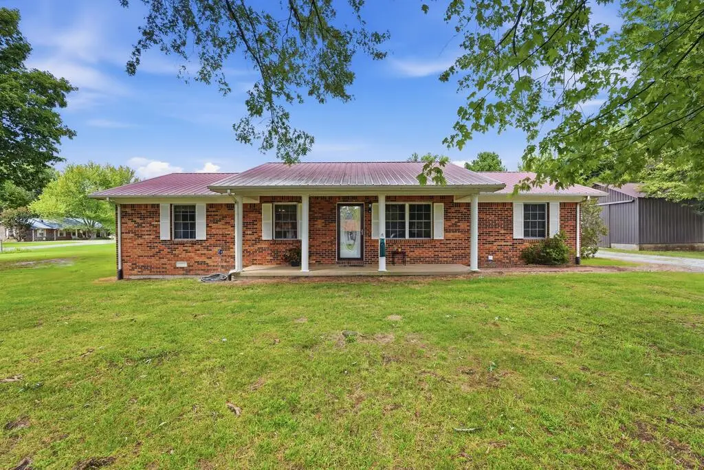 212 Austin Cirlce, Livingston, TN 38570 - #1