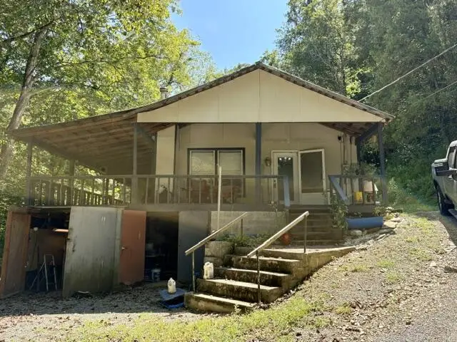 207 Buck Branch, Gainesboro, TN 38562 - #1