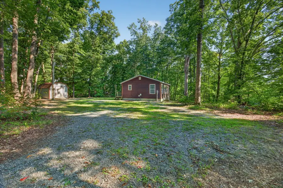 205 Richardson Ln, Gainesboro, TN 38562 - #3