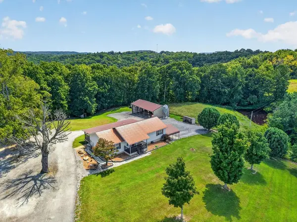 168 Davis Hollow Rd, Hilham, TN 38568