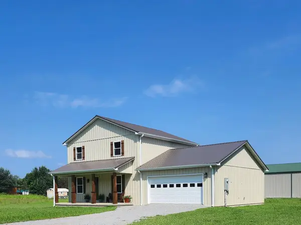 85 Campbells Ferry Ln, Jamestown, KY 42629