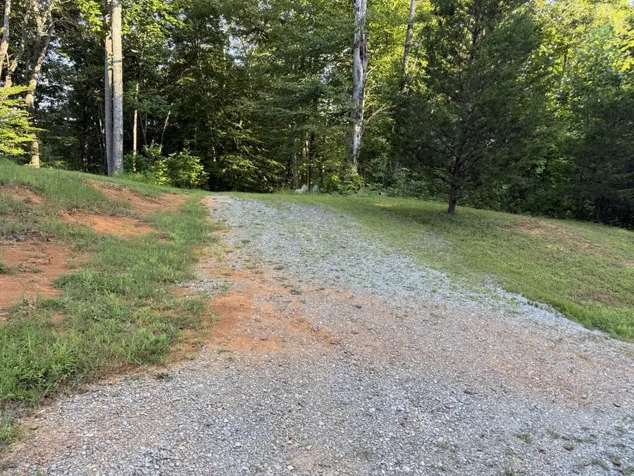 205 Dogwood Lane, Burkesville, KY 42717 - #3