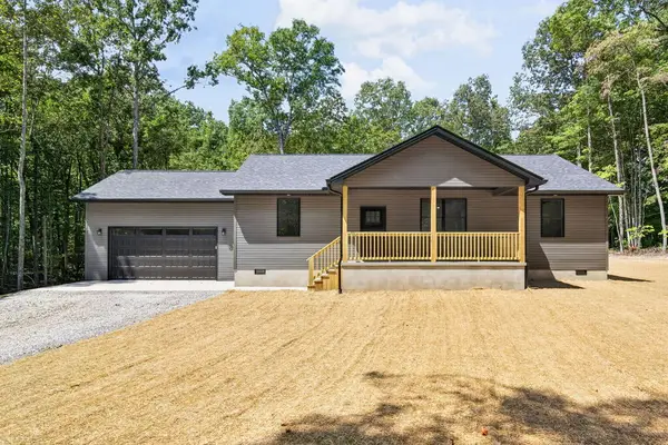 1020 Fox Ridge Dr, Grimsley, TN 38565