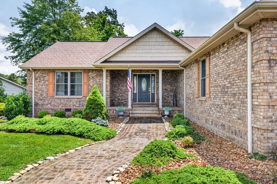 21 Thames Ct, Crossville, TN 38558 - #2
