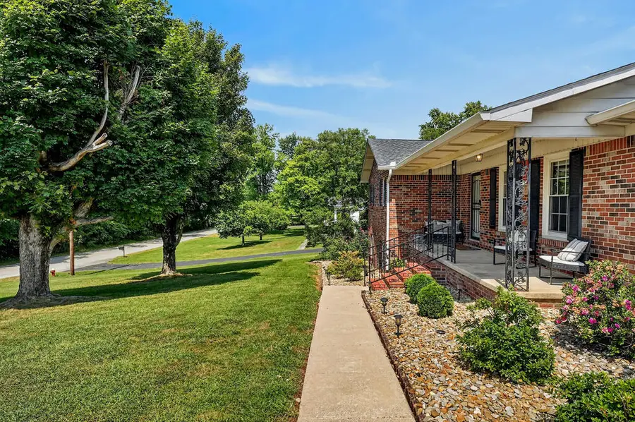 545 Whitson Chapel Rd, Cookeville, TN 38506 - #3