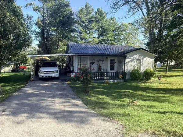 600 4th Street, BURKESVILLE, KY 42717